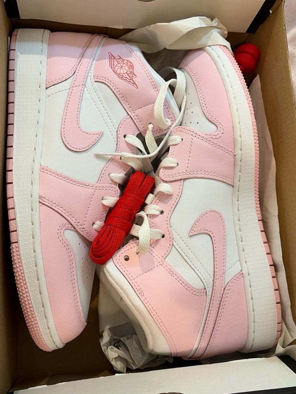 Jordan Air Jordan 1 Mid (GS) Pink Foam and White